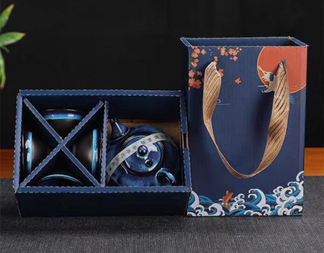 Xmas Sales~ 1 teapot + 4 cups 一壶四杯 【窑变西施】