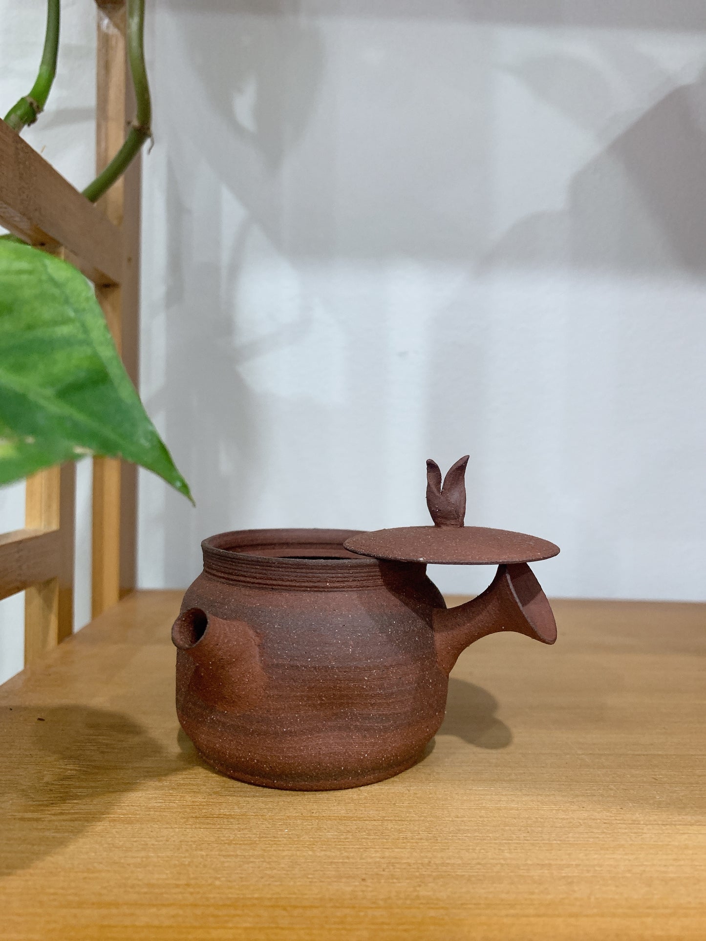 纯手工潮州手拉侧把壶 Pure handmade Chaozhou side handle teapot 茶壶