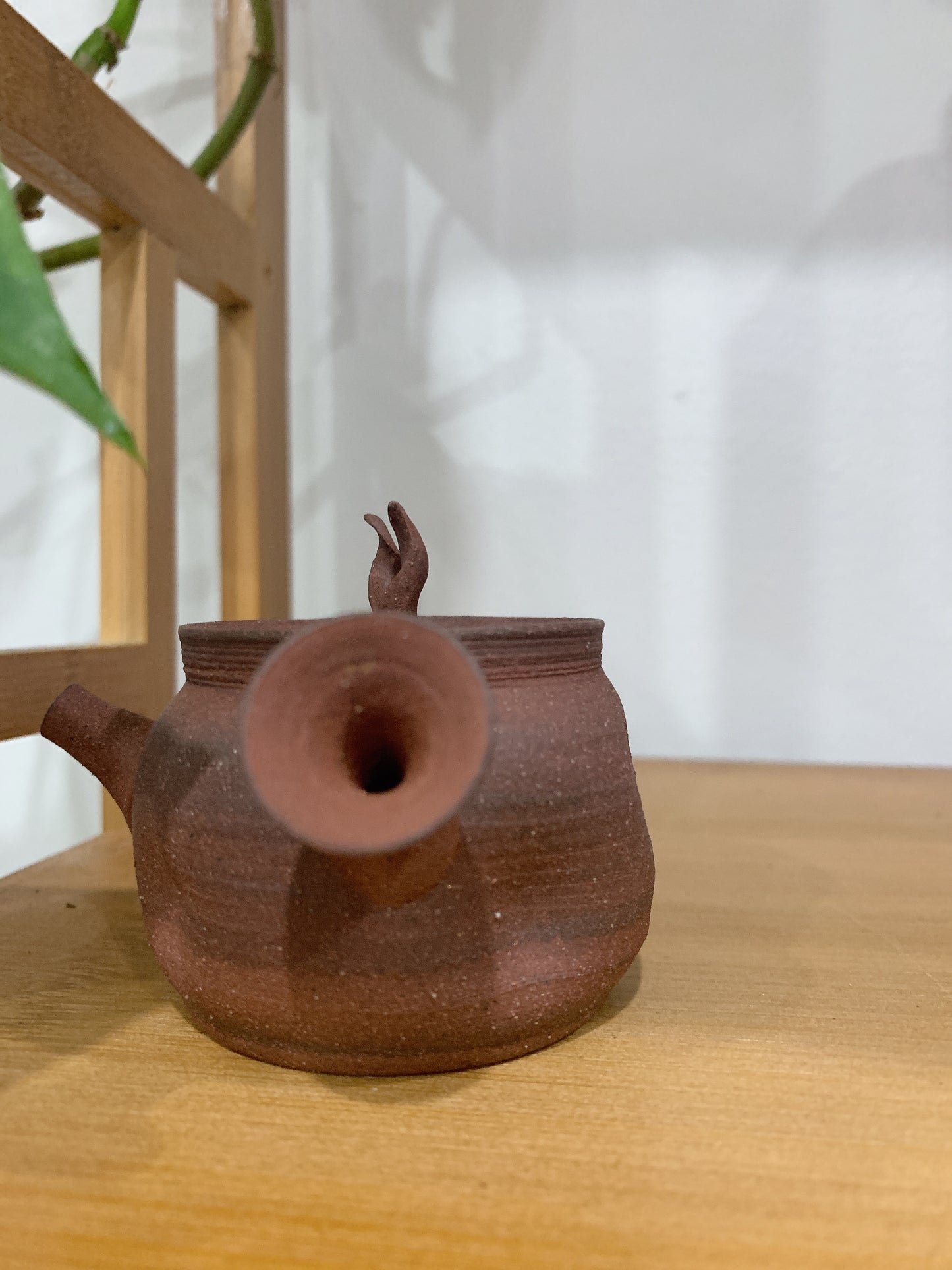 纯手工潮州手拉侧把壶 Pure handmade Chaozhou side handle teapot 茶壶